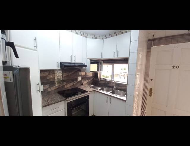 2 BEDROOM FLAT FOR SALE IN MORNINGSIDE